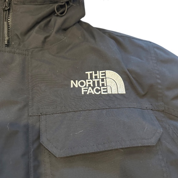 BNWT The North Face Men's Black Gotham Jacket 3 Size M - Picture 4 of 10
